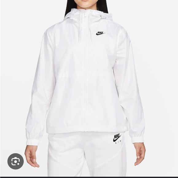 Nike Windrunner Active Jacket - Picture 1 of 4